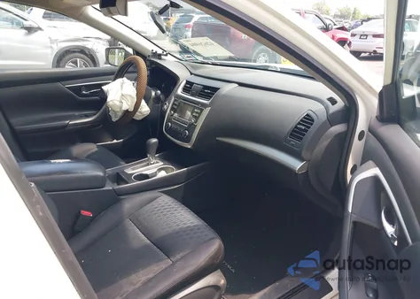 2017 Nissan Altima 2.5/S/Sv/Sl/Sr из США, поврежденный, VIN 1N4AL3AP6HN349256